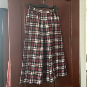 Vintage Pendleton wool skirt. Blue, red and green! Perfect holiday skirt.